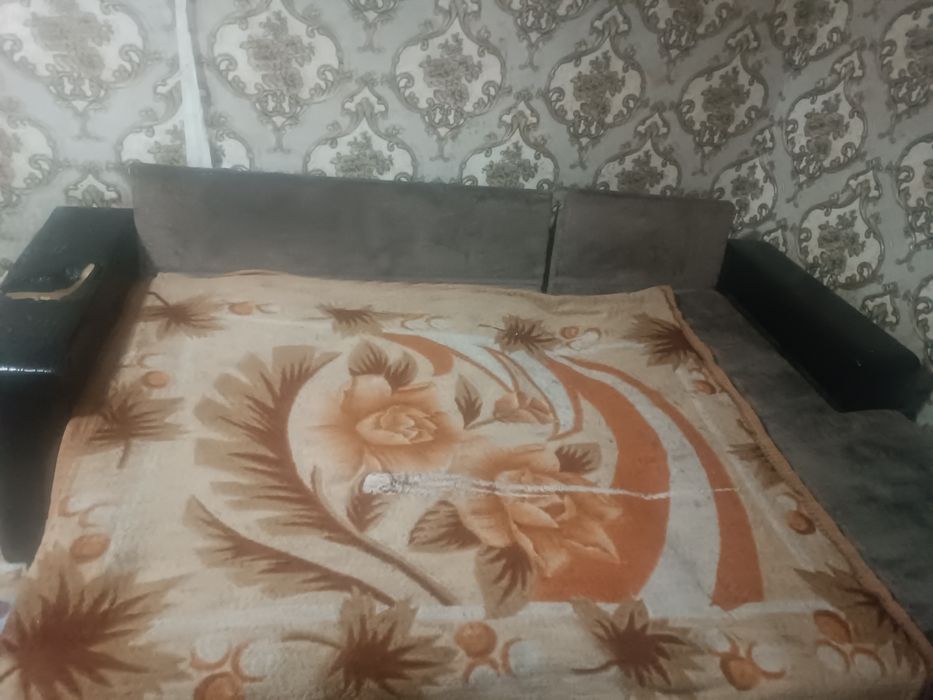 Продам угловой диван