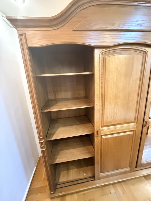 Mobila dormitor lemn masiv