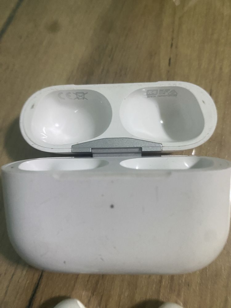 Apple airpods pro