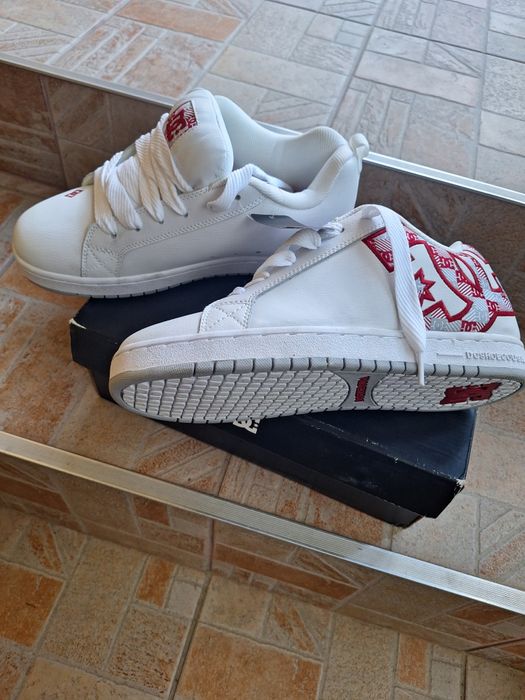 Dc shoes limited edition