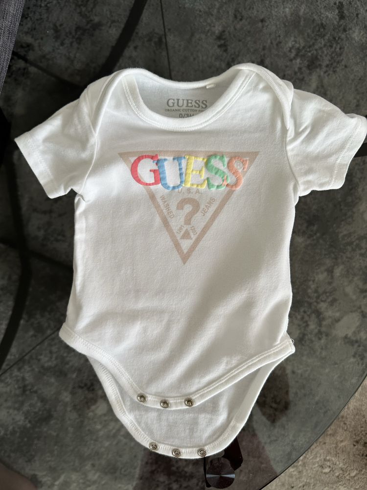 Guess комплект за момченце