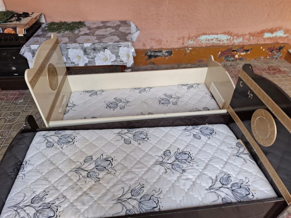 Bolalar uchun divan