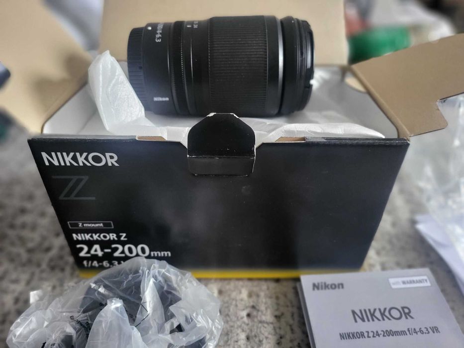 Obiectiv foto NIKKOR Z 24 200 stare foarte buna factura disponibila