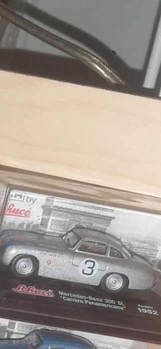 Masinute de jucarie machete