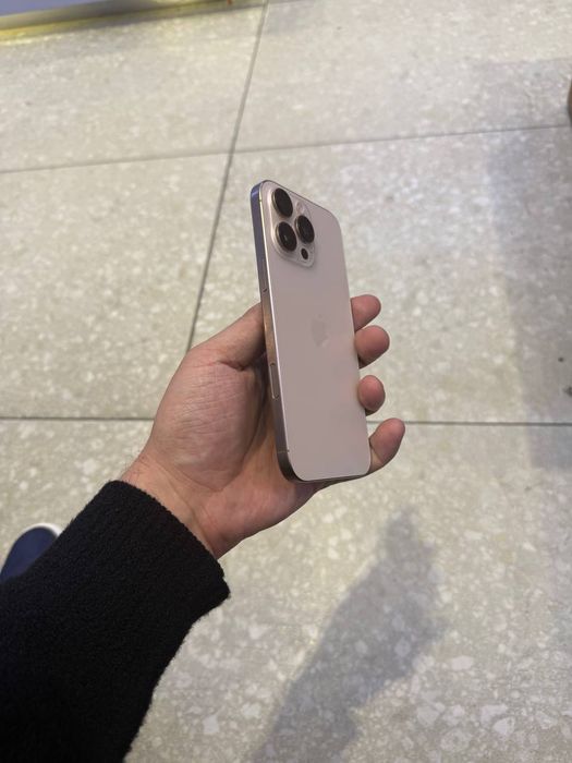 Obmen iphone 16 pro max sim