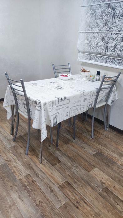 Продам стол со стульями, стулья 3 шт