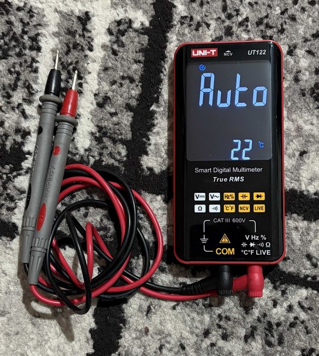 Aparat de masura digital multimetru UNI-T UT122