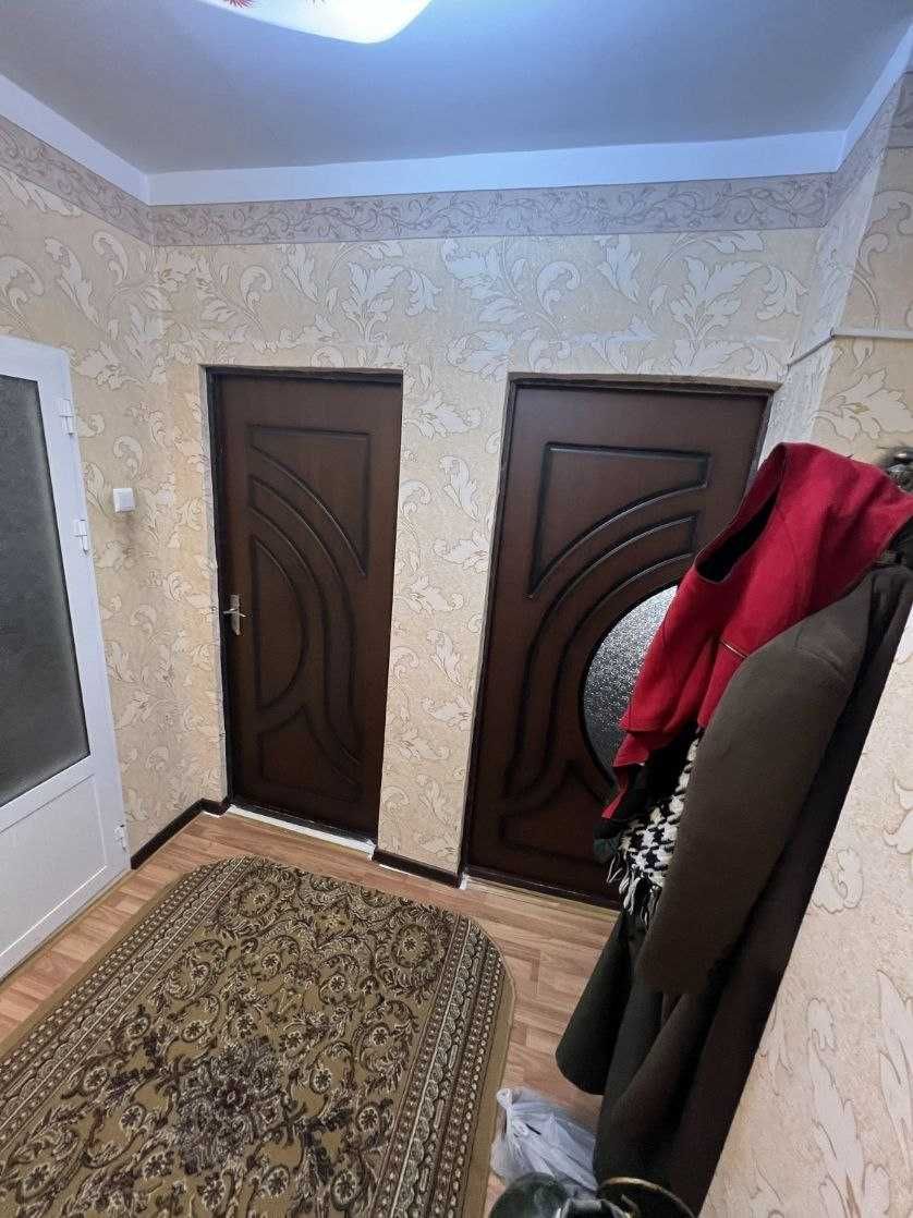На Хадре продается бывшее общежитие
Комнат-2