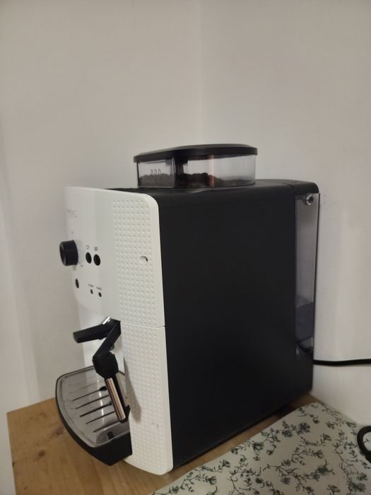 Espressor Automat Krups EA8105