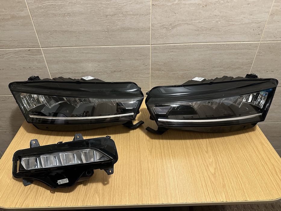 Fariri octavia 4 led ,plus proiector dreapta led