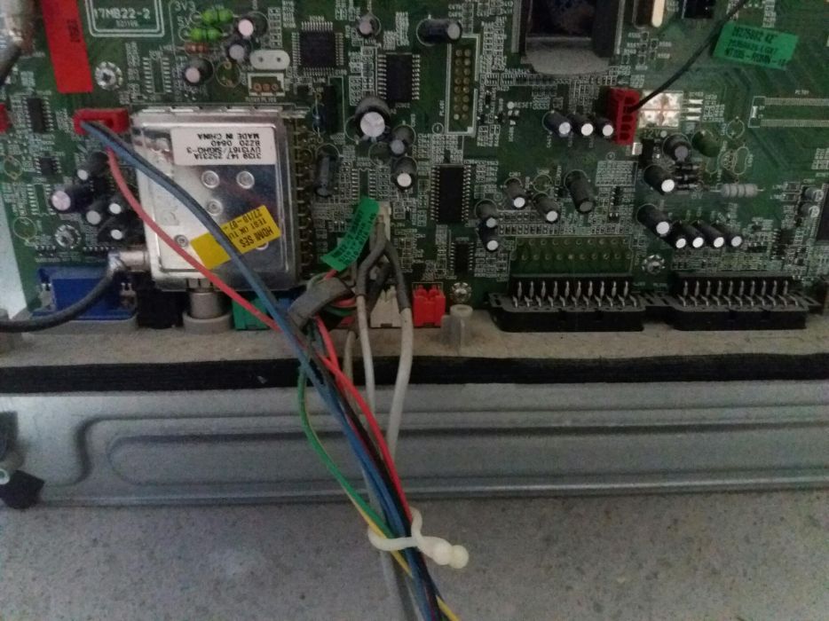 Placa de baza tv dual tuner.