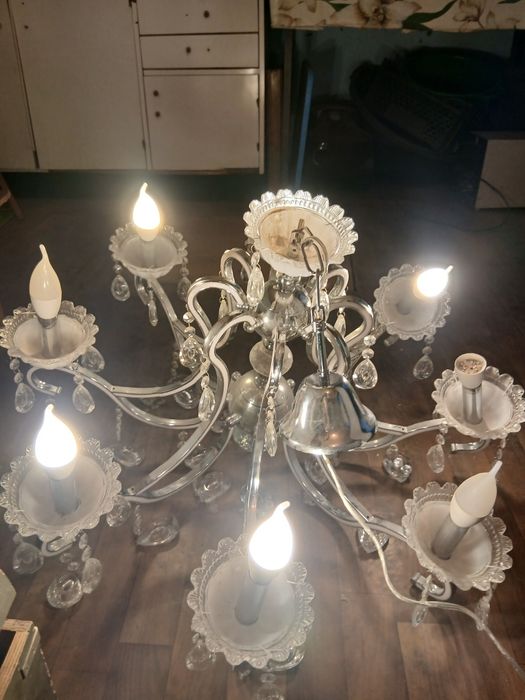 Люстра для больших комнат