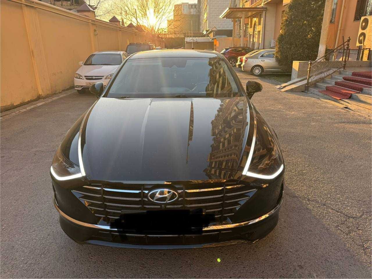 Hyundai Sonata 2020 - 2.5L 25000$
