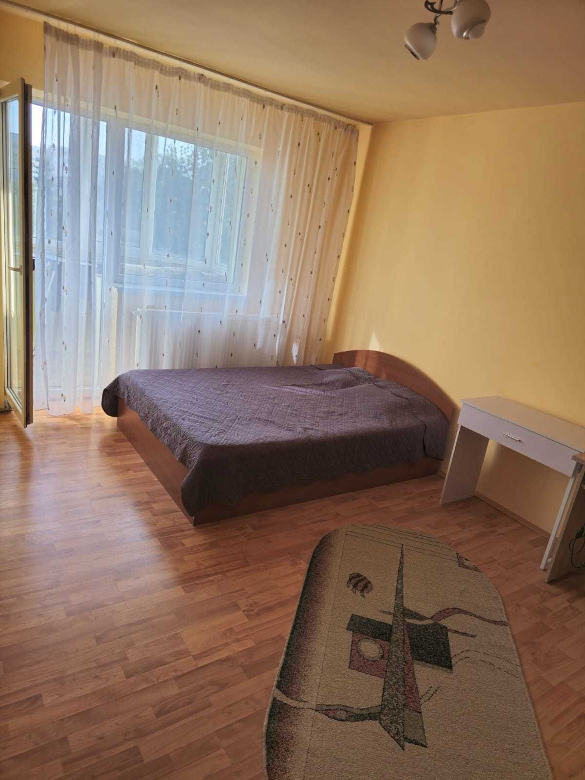 Închiriez apartament 2 camere Mehedinți