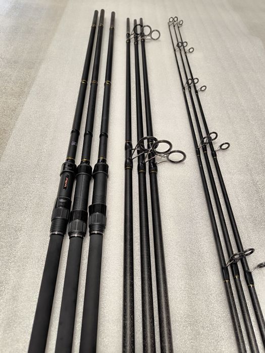 SET 3 Lansete Crap FL VIPER 3.90m 3.5 LBS + 3 Mulinete JS10000