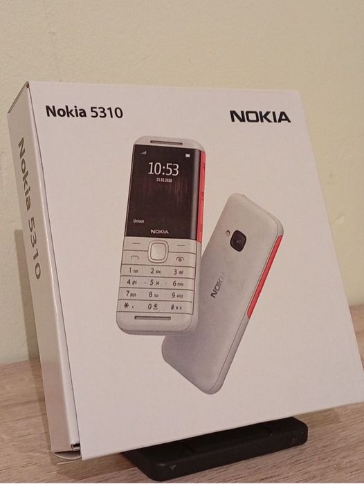 Мобильный телефон Nokia 5310 белый-красный