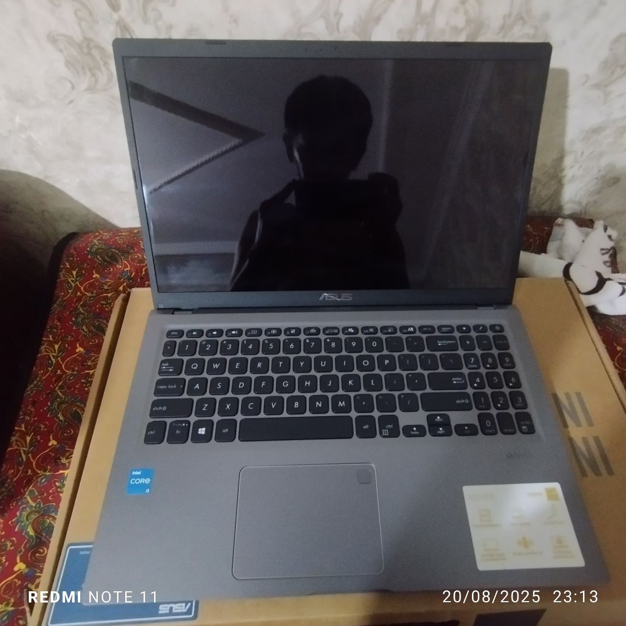Asus X515 full komlekt yangi