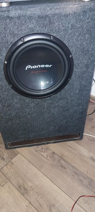 Subwoofer Pionner  activ
