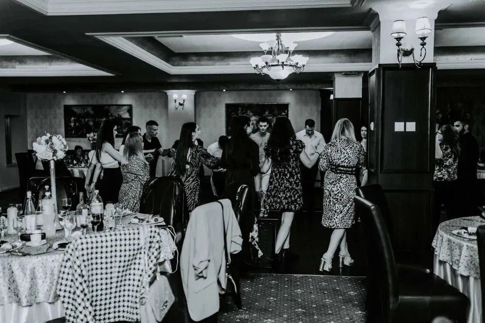 Formatie nunta/ botez/ cununie civila/ casatorie/ mot/ majorat