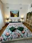 2 camere bloc nou (Banu Construct 1), loc de parcare privat