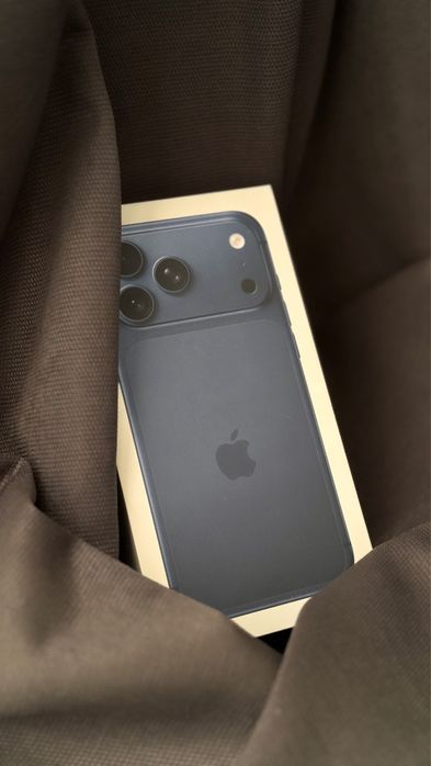 iPhone 17 pro max 1 TB
