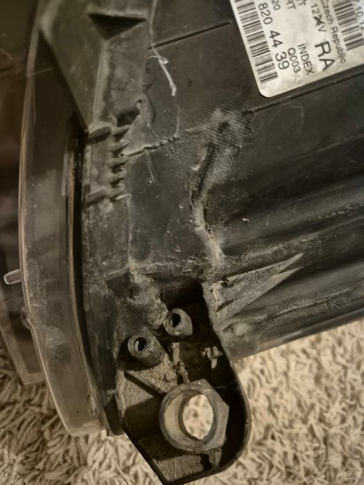 Far dreapta mercedes w204