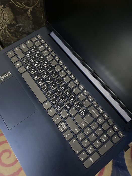 Ноутбук  lenova