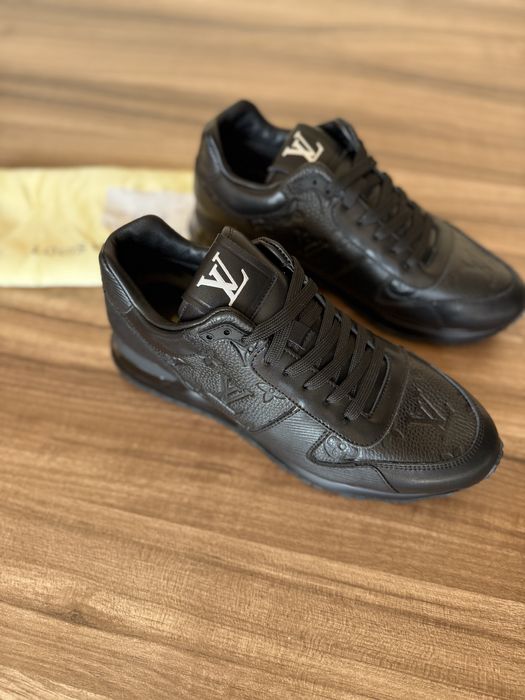 Louis vuiton 40,41,42,43,44,45 НАЛИЧНИ ест.кожа 169лв