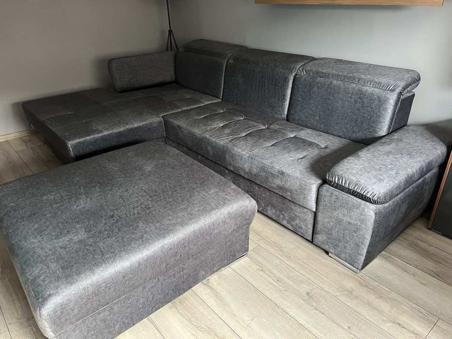 Coltar cu taburet Nou