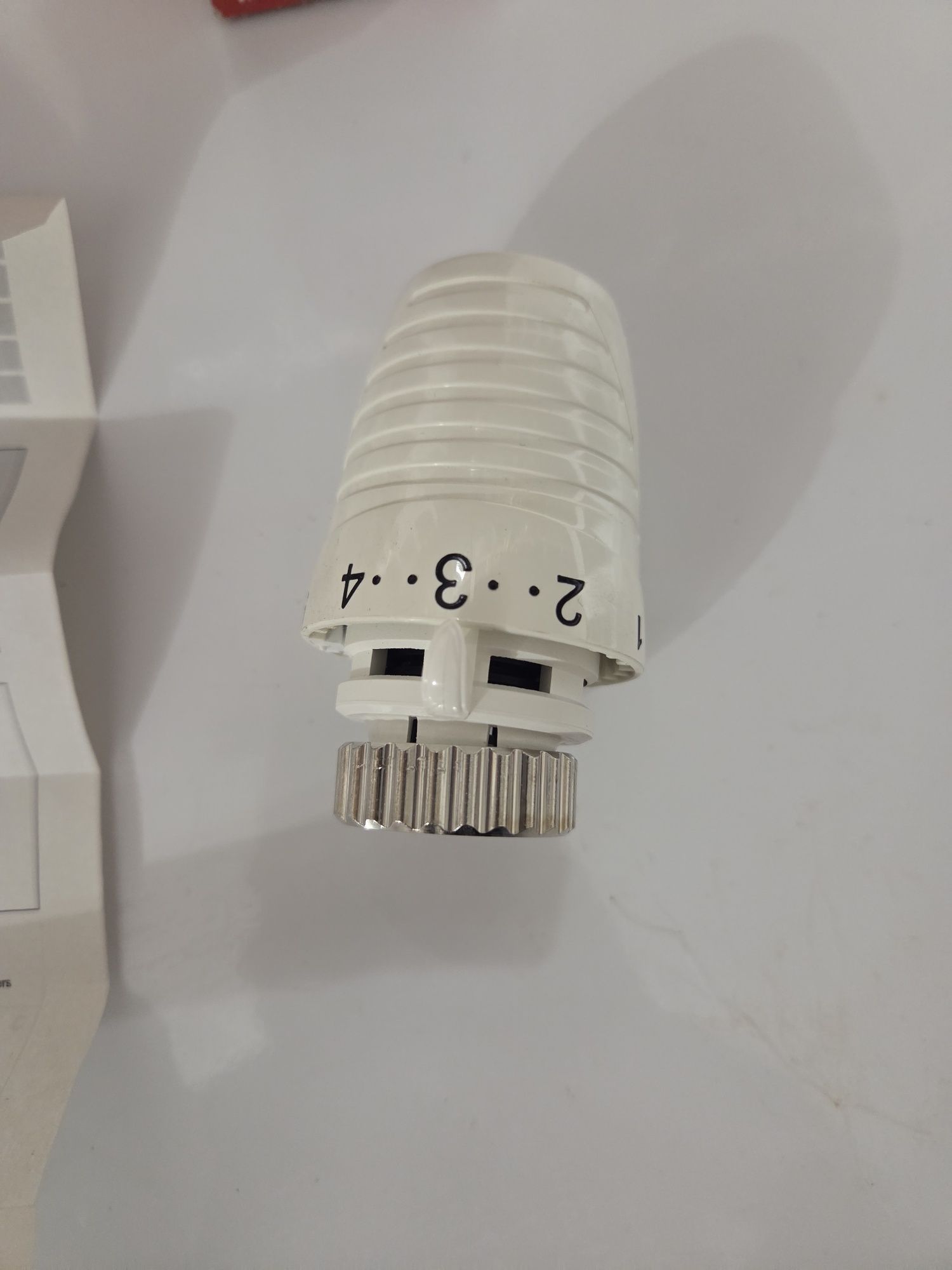 Термостатна глава Honeywell Thera 4 Classic