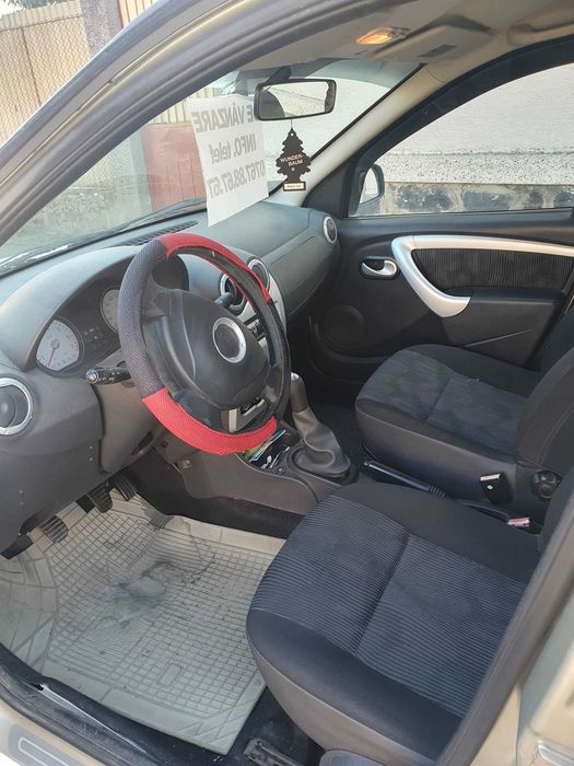 Vând Dacia Logan 1,4 MPI cu GPL