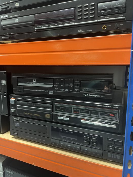 Cd player yamaha philips uher cec schneider fischer nikko universum