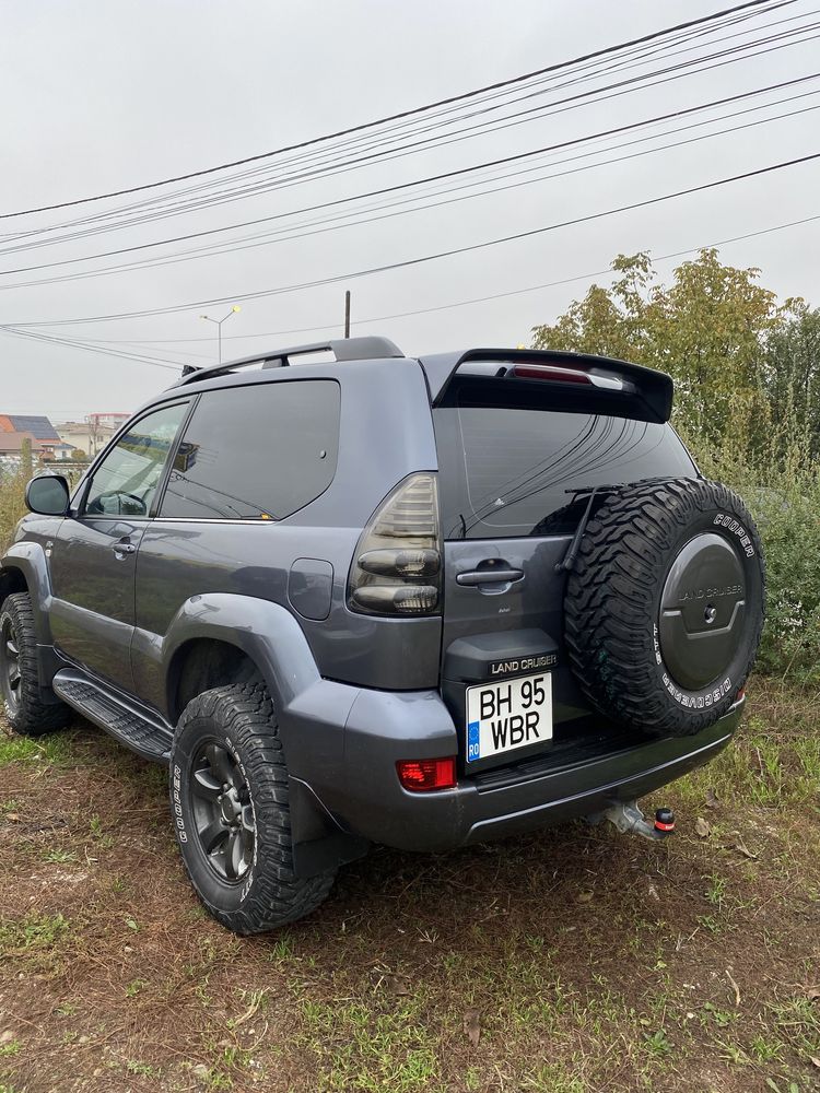 Vand Toyota Land Cruiser 3 usi Autoutilitara N1 , 5 locuri