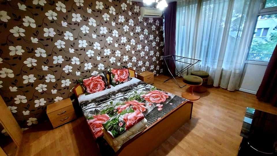 Дава се под наем Двустаен апартамент в Бургас, Лазур - 65 кв.м за 219.3 € - Снимка #5
