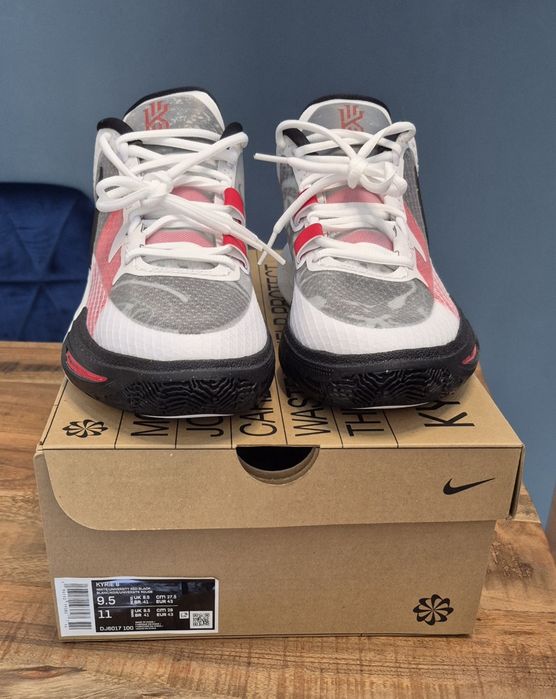 Încăltaminte sport Nike Kyrie 8