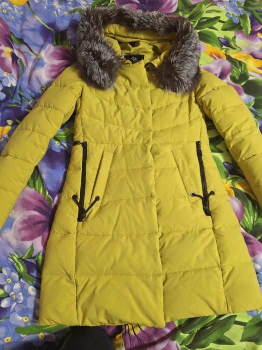 Продам зимнюю куртку