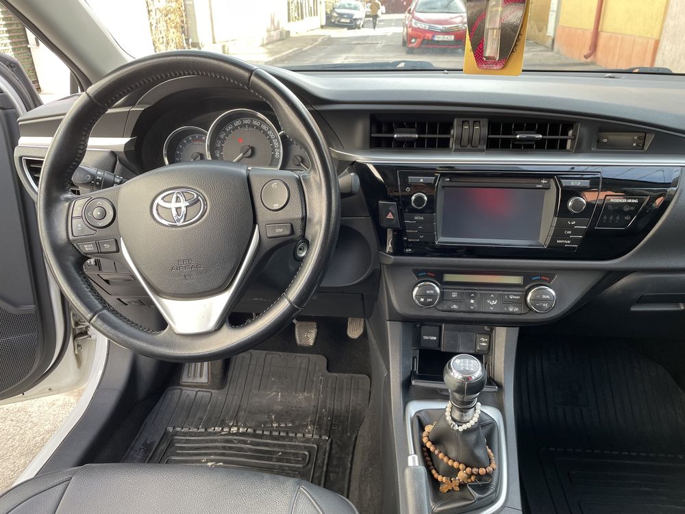 Vand Toyota Corolla an 2016