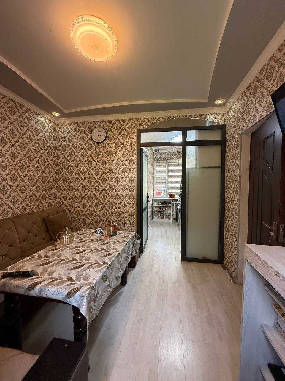 Срочно продается 2-х комн квартира в Куйлюк массив-4, 2/1/4