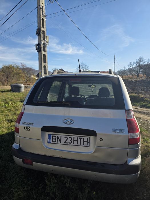 Vând Hyundai Matrix