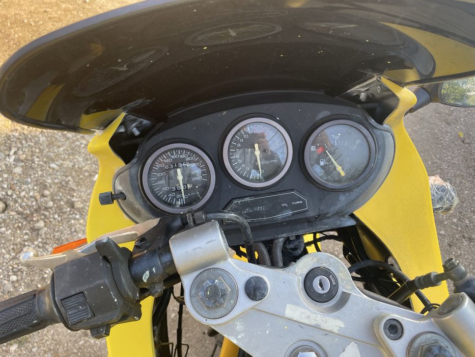 Suzuki gsx-600f…