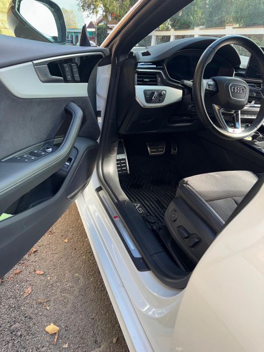 Audi A5 265 cai quattro mild hybrid