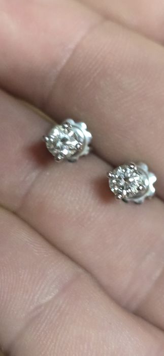 Cercei 18k diamante 0.76 ct vvs