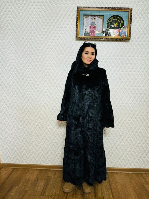 Продам норковую шубу