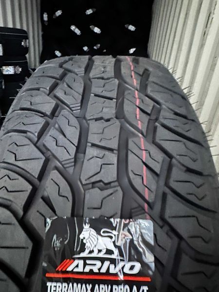 Нови джипови гуми ARIVO TERRAMAX ARV PRO A/T 275/55R20 117S XL НОВ DOT