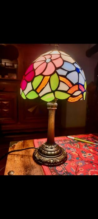 diverse veioze/lampi stil tiffany noua