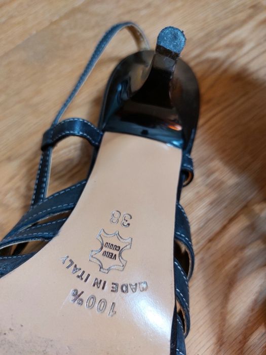 Sandale din piele, marime 38