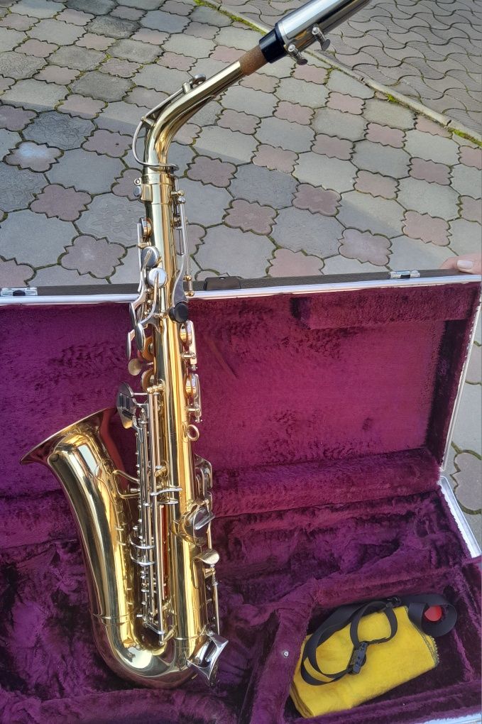 Vănd saxofon alto  Amati Kraslice