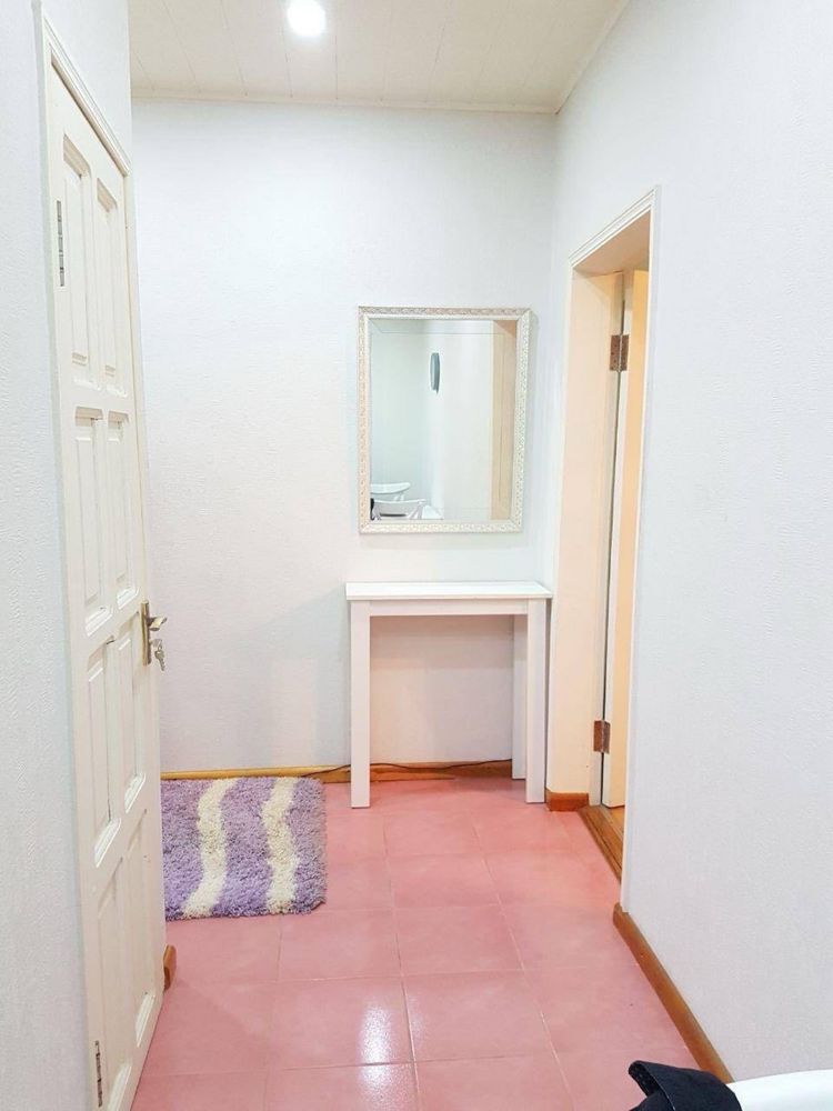Сдаю свою квартиру,  2 комнаты, ул. Ойбек 600$