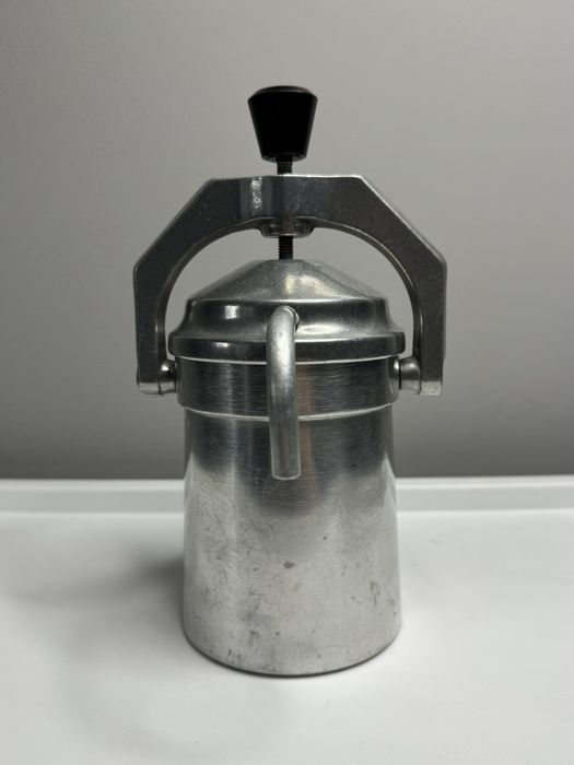 Венгерская гейзерная кофеварка винтаж эспрессо машина