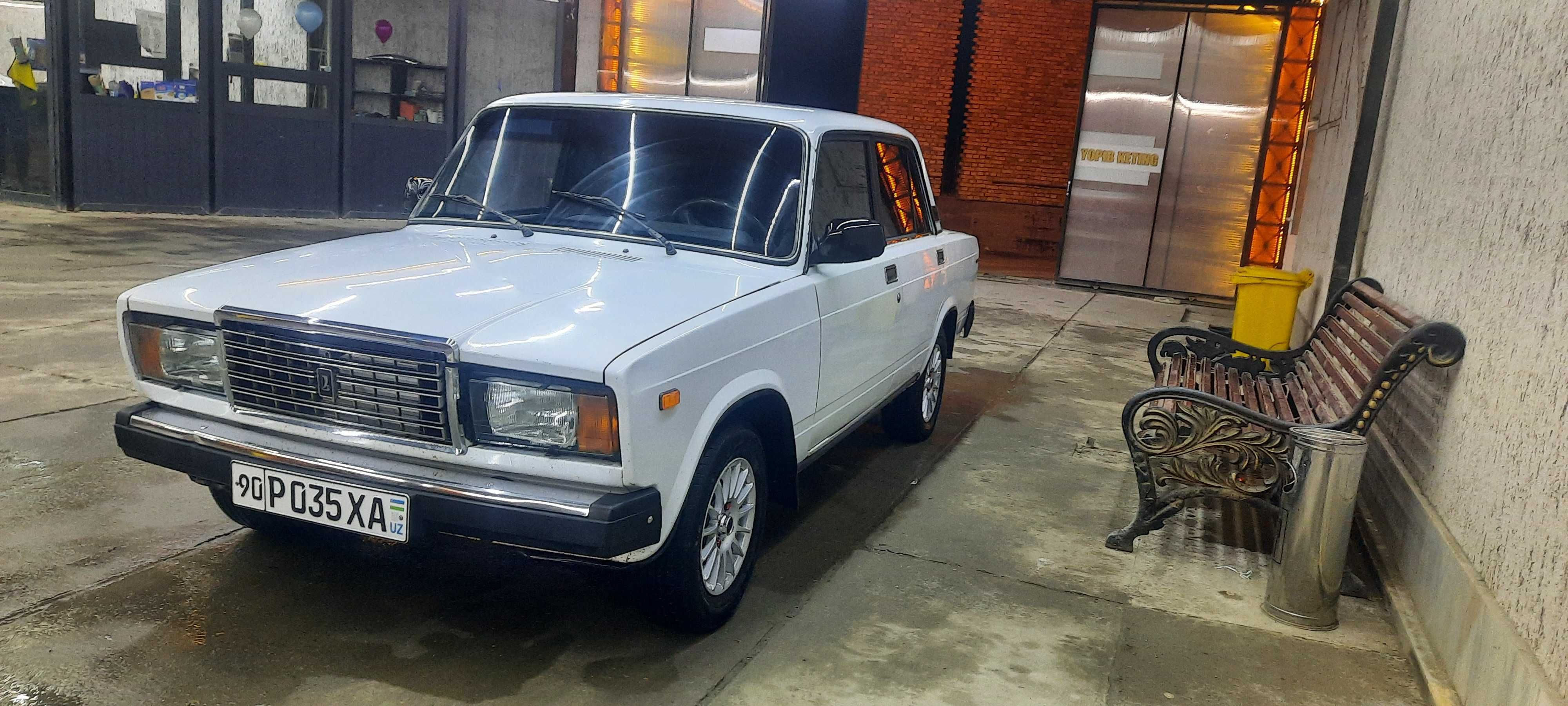 Lada 2107 sotiladi xolati zo'r holatda